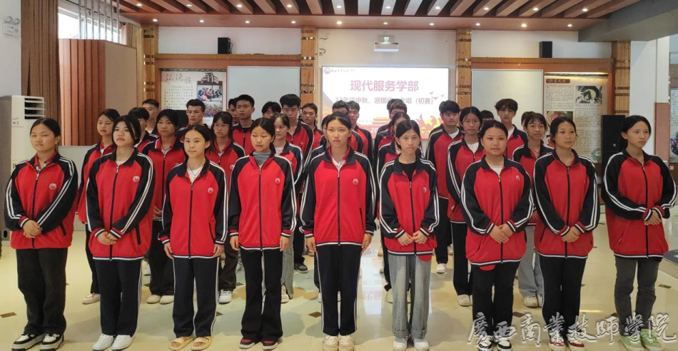 合唱比赛现场：（2022级铁路客运2班、5班）.png